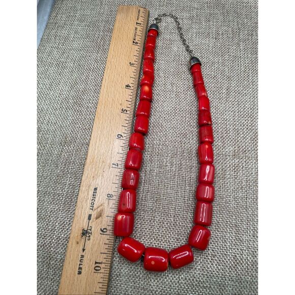 Vintage Red Bamboo Coral Style Chunky Beaded Necklace Red Chunky - Picture 6 of 9